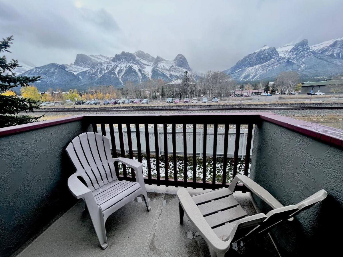 Canadian Rockies Chalets Canmore Kültér fotó