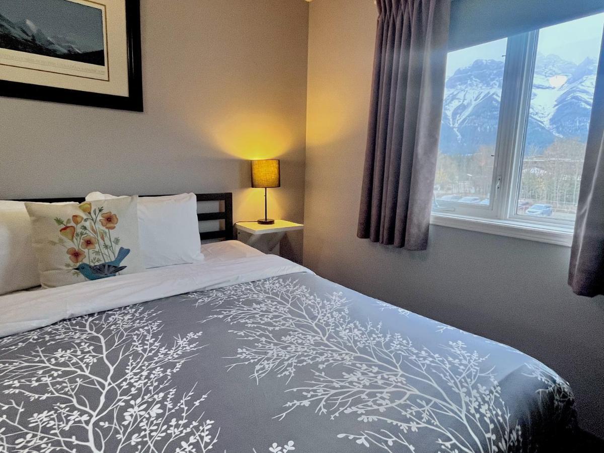 Canadian Rockies Chalets Canmore Kültér fotó